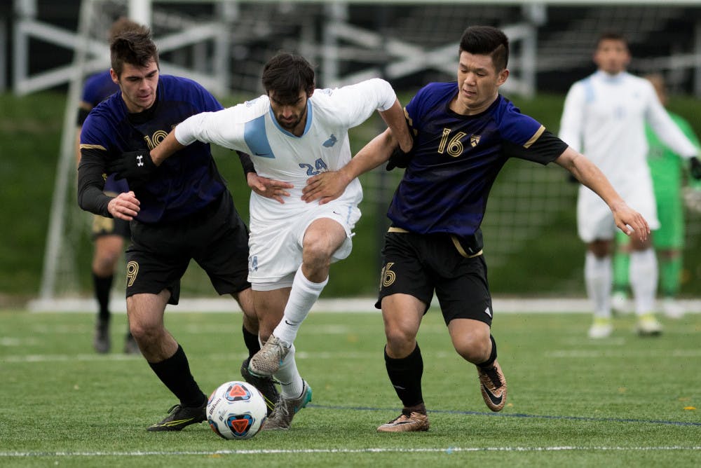 2016-11-20-NCAA-Quarterfinals-Kenyon-at-Tufts-182798