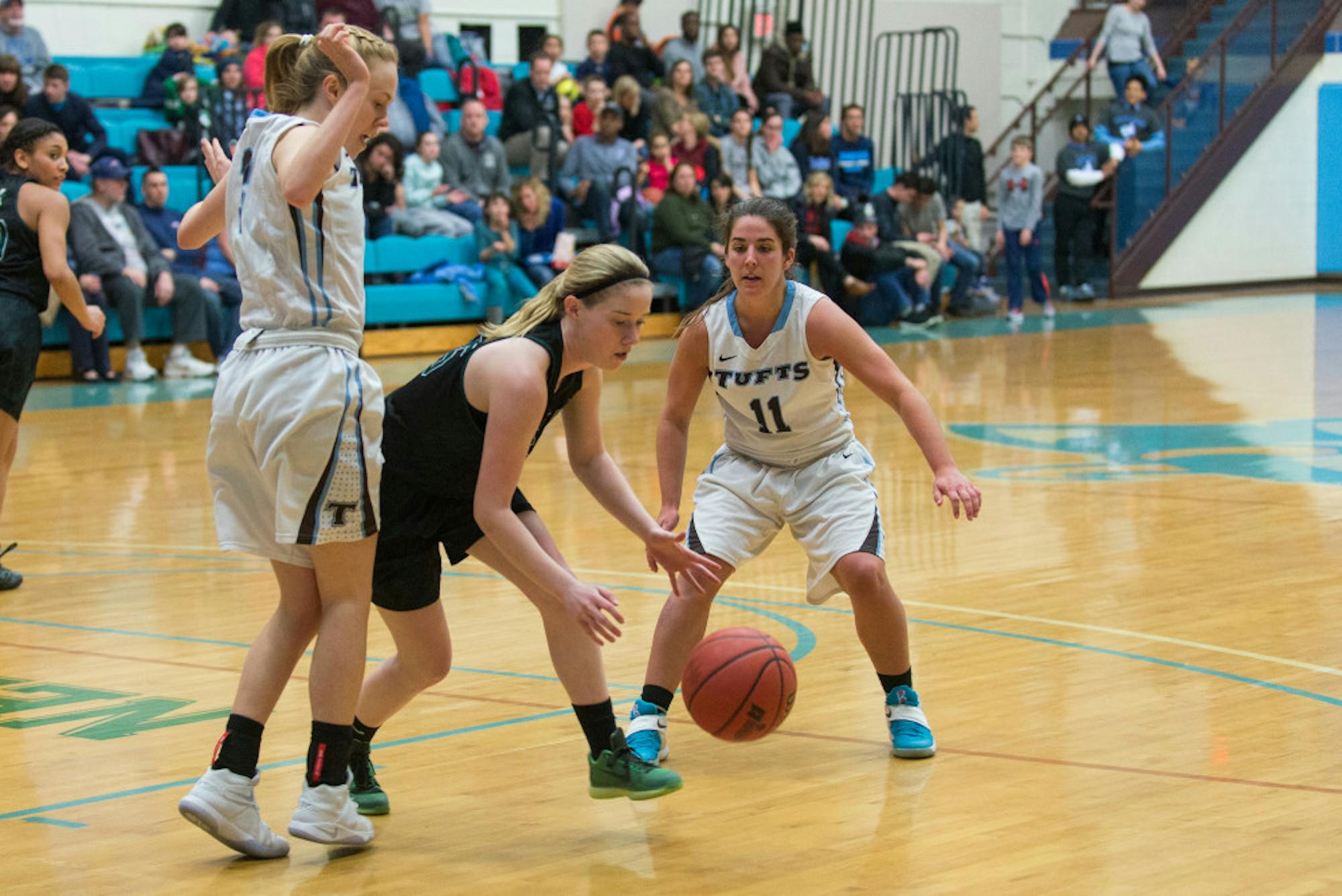 2017-03-04-Womens-Basketball-Tufts-at-Husson-31