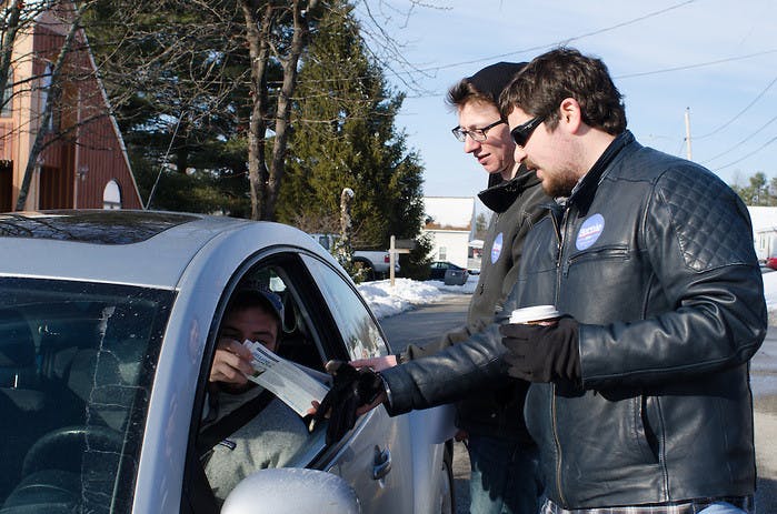 2016-02-06-Tufts-for-Bernie-in-NH-5
