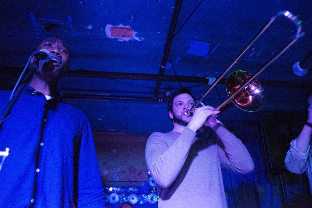 a0309jumbonnarooreview2