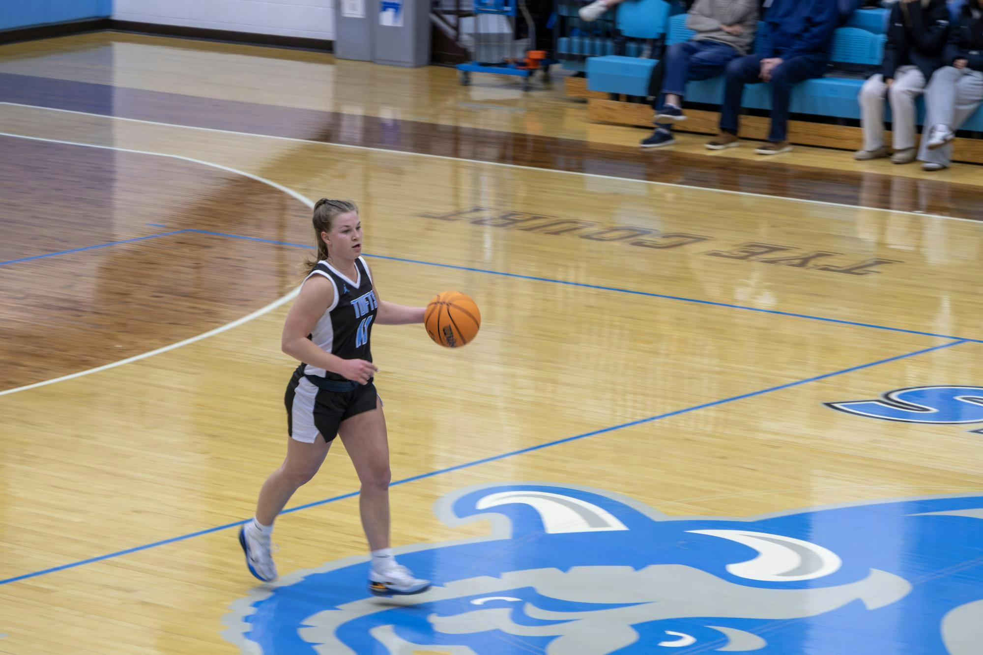 Womens Basketball 8.jpg