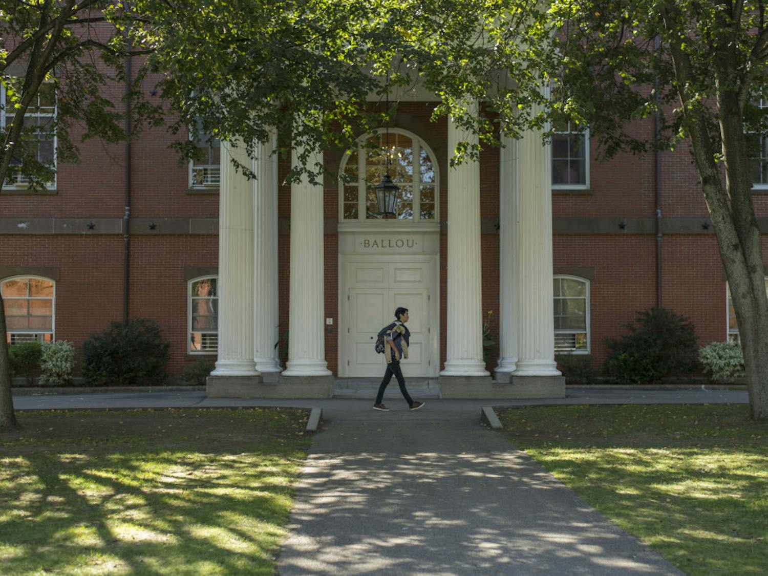 2016-10-05-Medford-Somerville-Campus-Stock-005