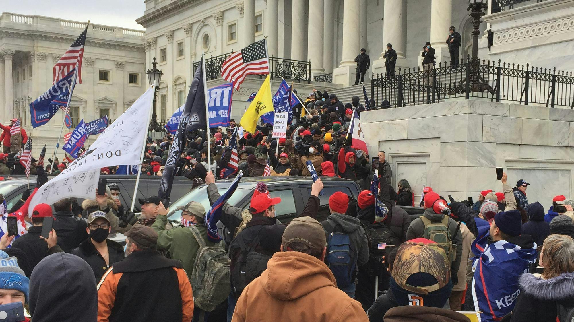 Trump Supporters Storming DC Capitol