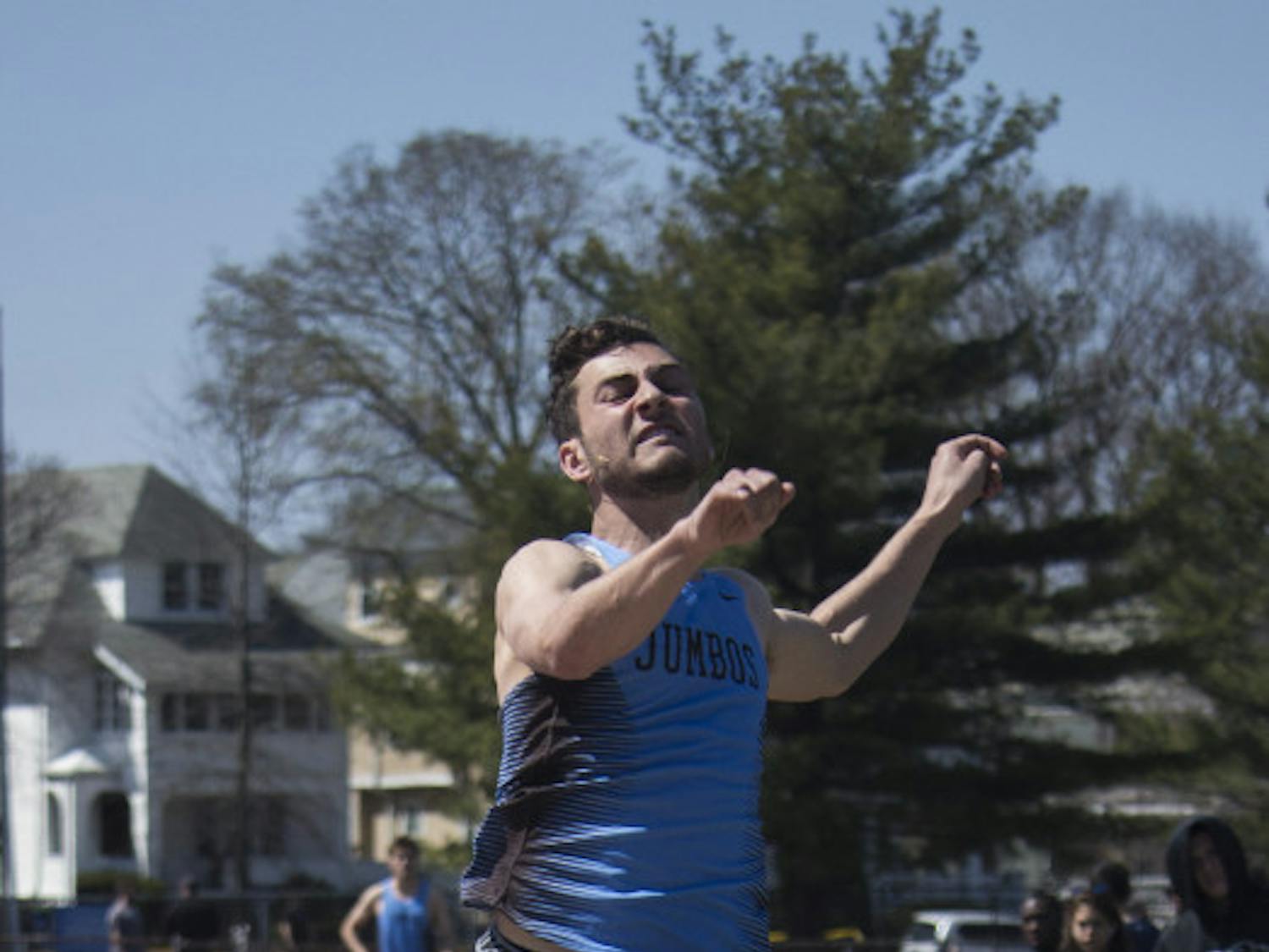 2017-04-17-mens_trackfield_meet