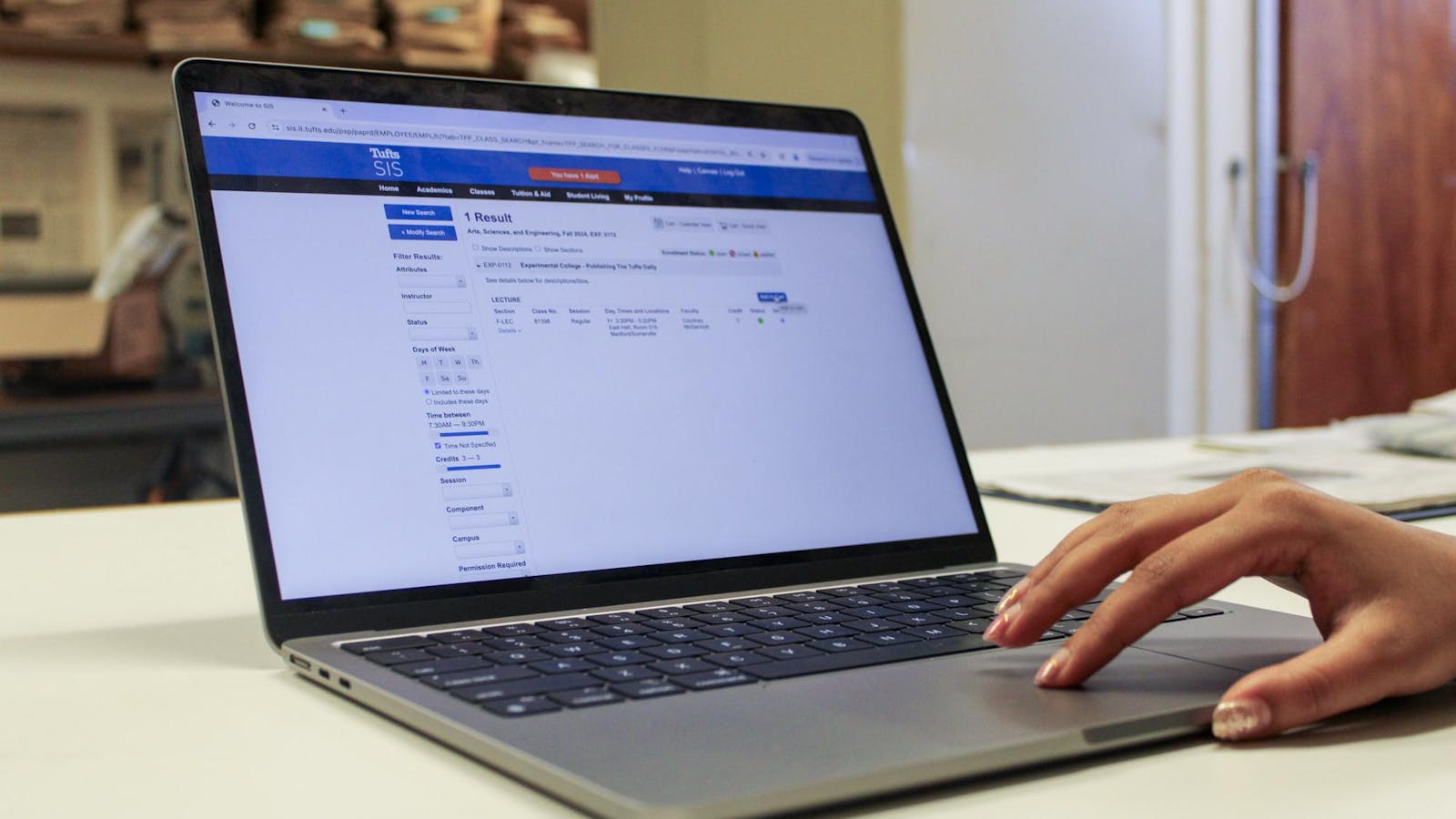 Editorial Reevaluating course registration transparency The Tufts Daily