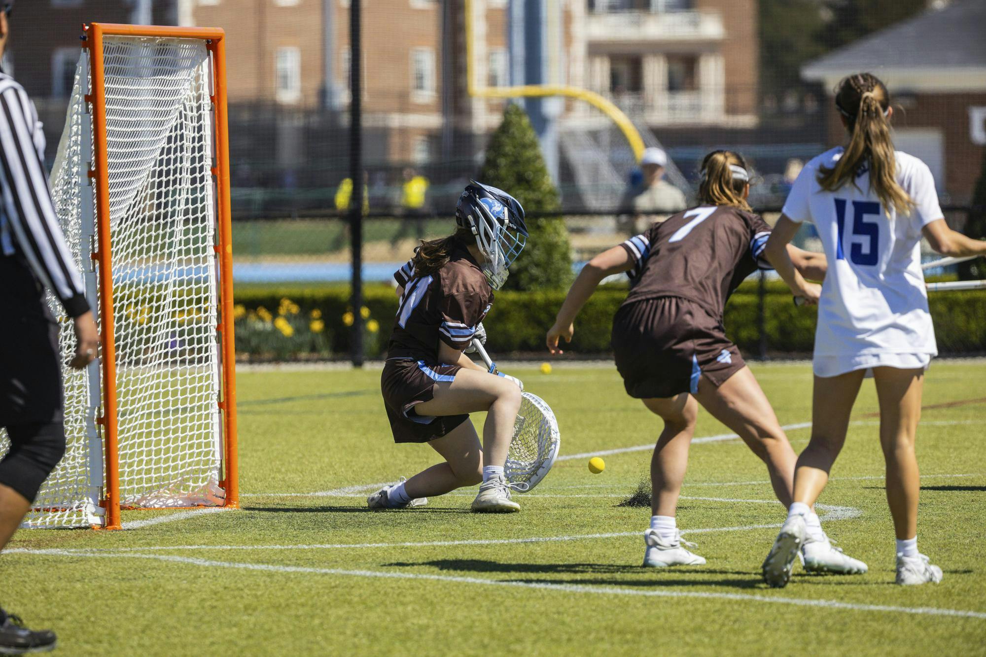 wlax323.jpg