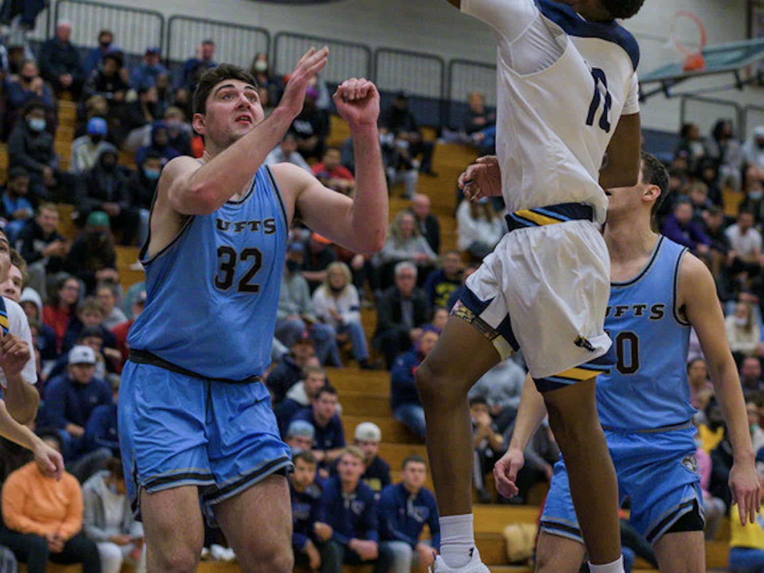 11-16__vs_tufts__11_-1_720