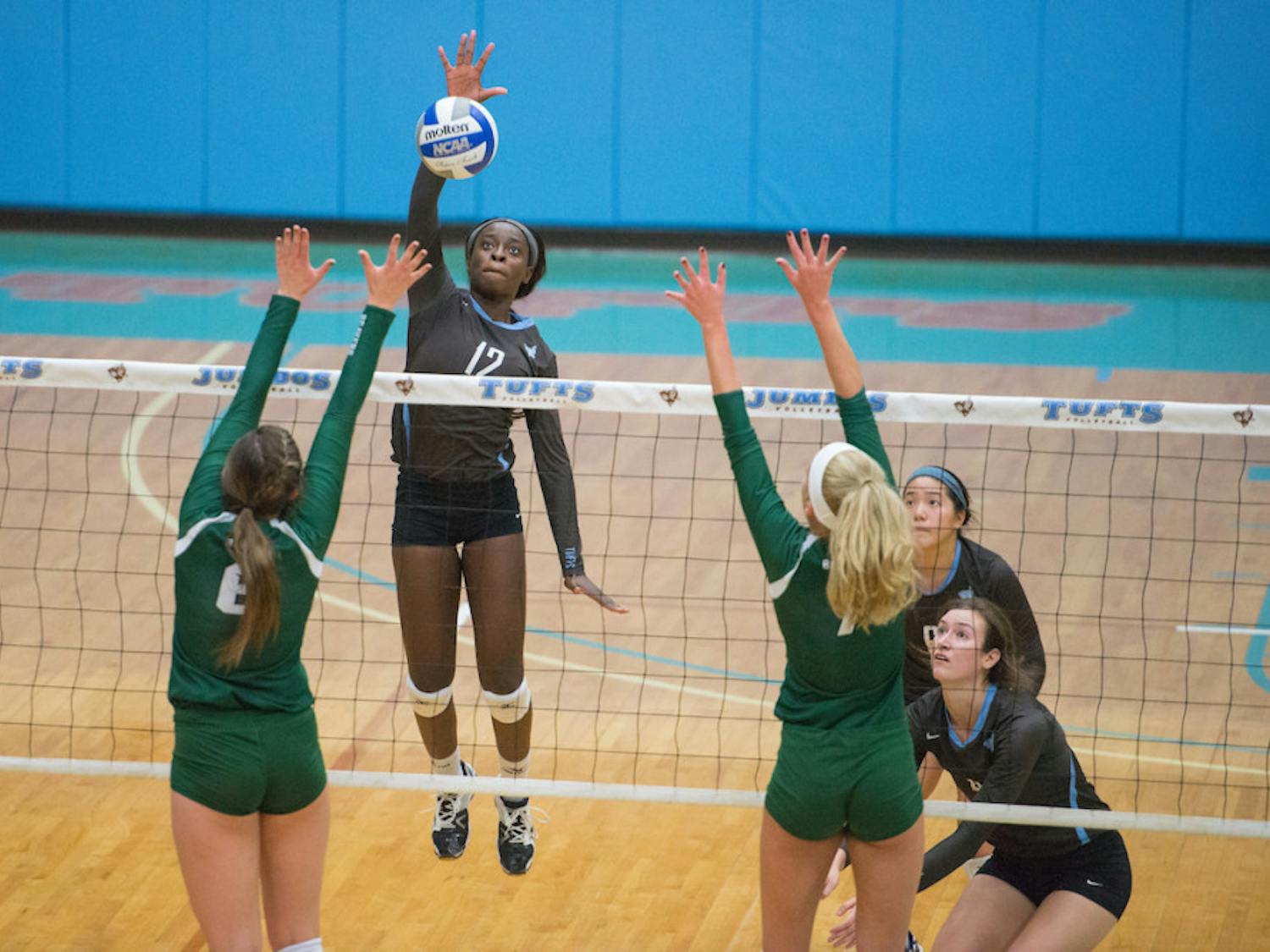 2016-10-11-Volleyball-vs-Babson-1729