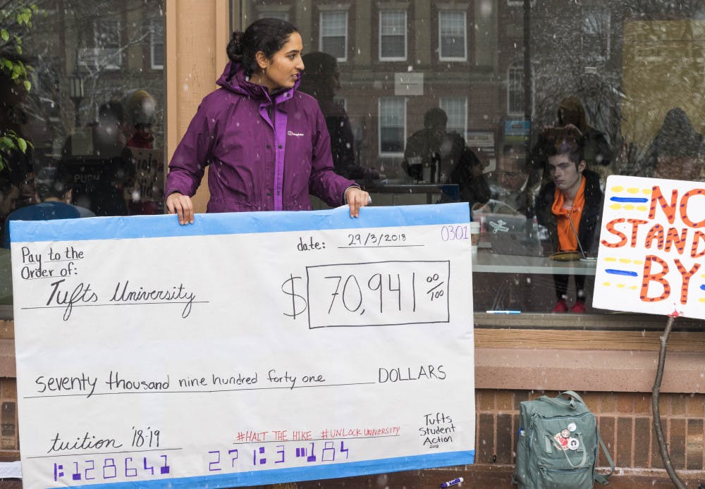 Tufts Student Action Holds Rally To Protest Tuition Hike - The Tufts Daily