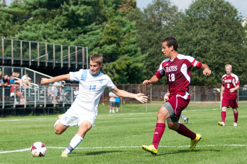 2014-09-06-Mens-Soccer-4-0-v.-Bates-12