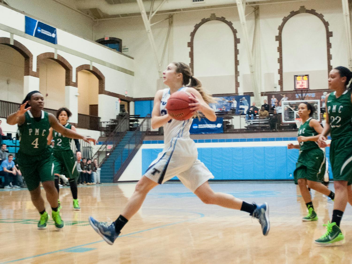 2015-03-06-WBB-vs-Pine-Manor-1699