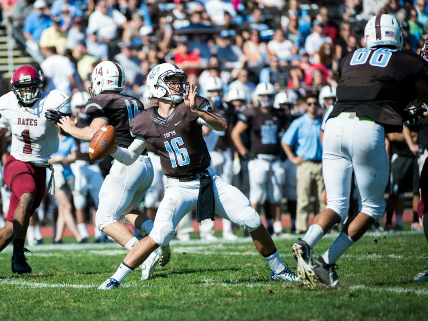 s111214FootballPhoto1