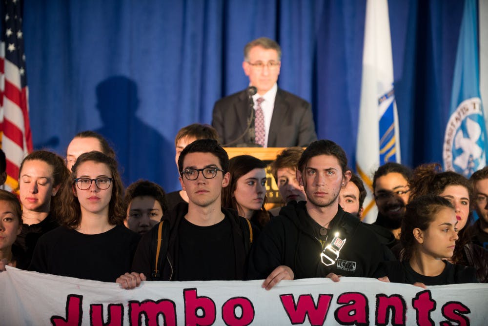 2015-04-17-Jumbo-Unveiling-8