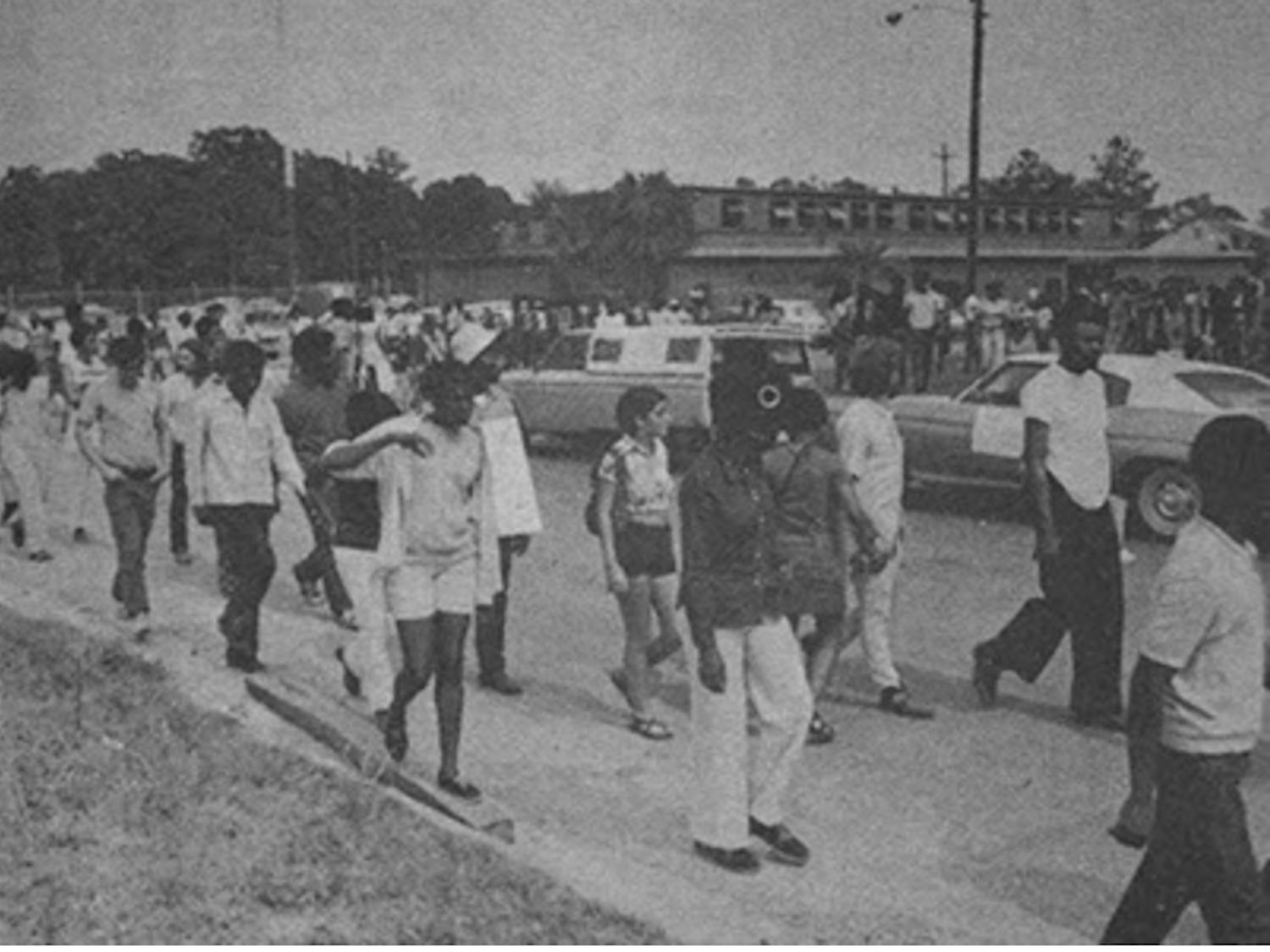 BSU supporters leave Alachua County Jail after a demonstration to free David Horne. Originally published in The Independent Florida Alligator on Tuesday, April 20, 1971.