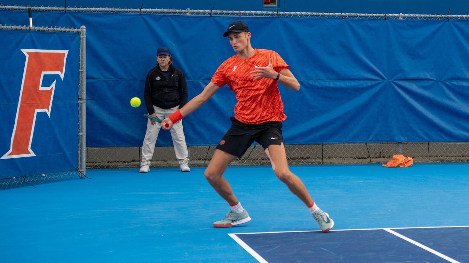 Florida’s Henry Jefferson hits the ball during an NCAA men's doubles tennis match against Florida State in Gainesville, Fla., Friday, Jan 30, 2026.