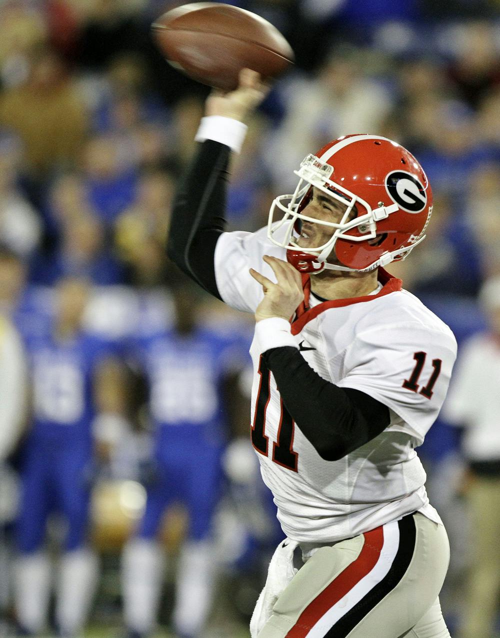 <p>Georgia quarterback Aaron Murray (11) attempts a pass during the first half against Kentucky on Oct. 20, 2012, in Lexington, Ky.</p>