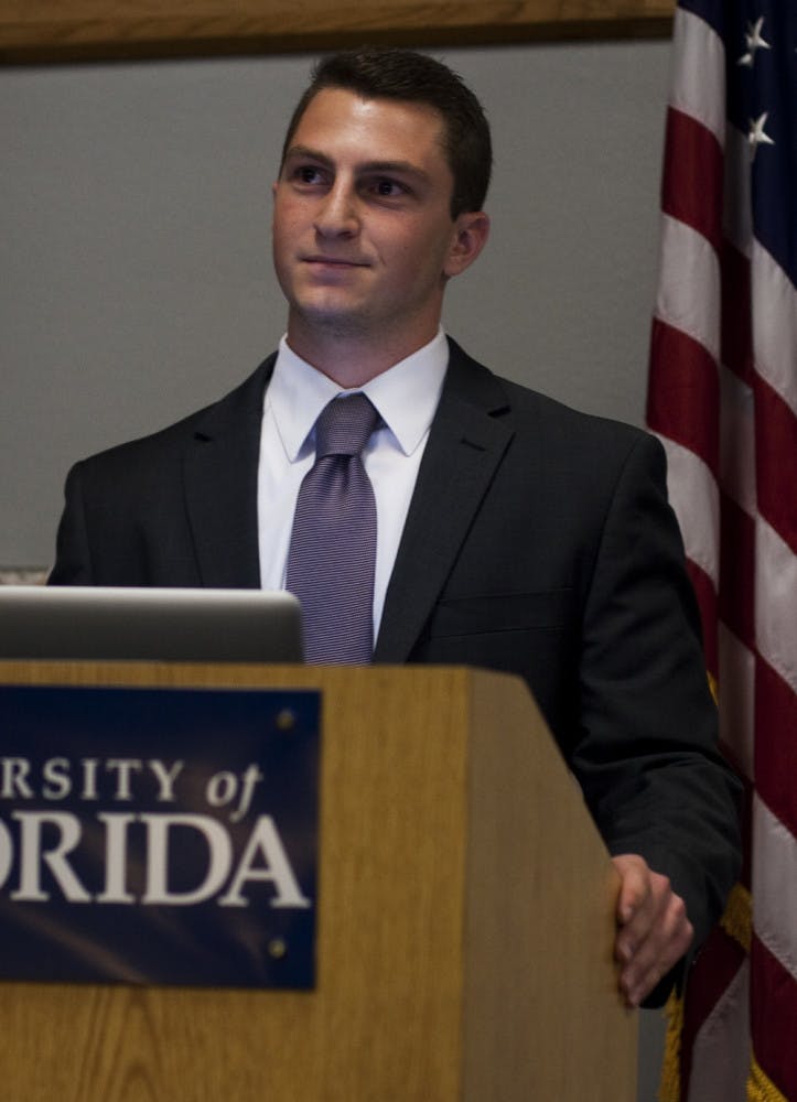 Supervisor of Elections Stephen Davis presented his contingency plan for the Student Government election Oct. 2 and Oct. 3.