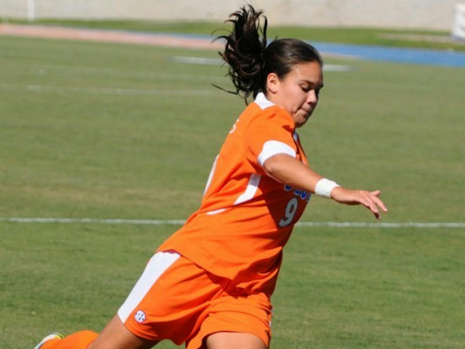Florida forward Tahnai Annis scored both goals in the Gators’ 2-0 first-round win at the SEC Tournament.