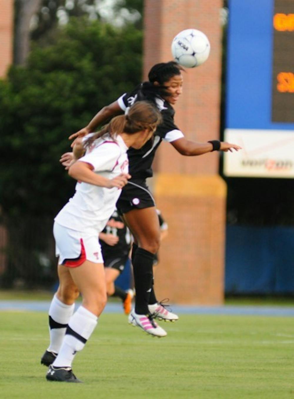 <p>After a 4-2 loss to Tennessee on Sept. 25, Gators outside back Jazmyne Avant (right) and the defense responded with two shutout wins during the weekend.</p>