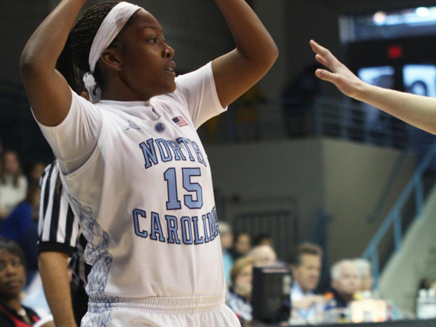 Antoinette Bannister has decided to transfer from UNC to UF. She will be eligible to play following the Fall 2013 semester.