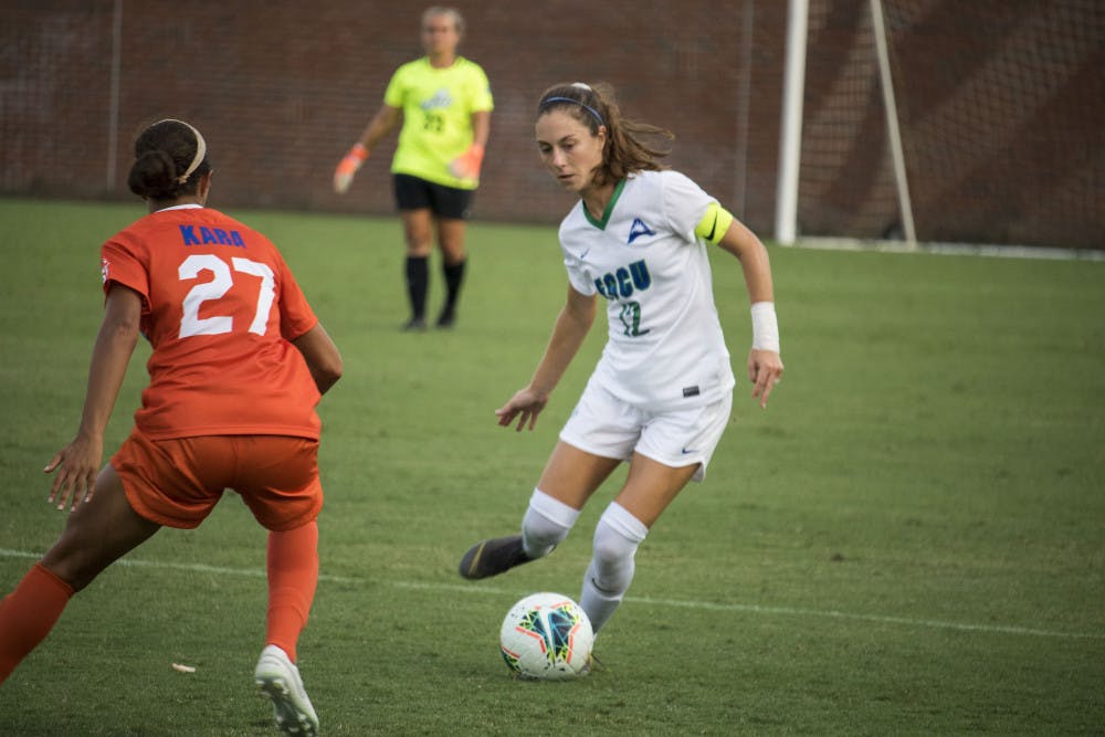 Vanessa Kara notched two goals in Florida's shutout win.