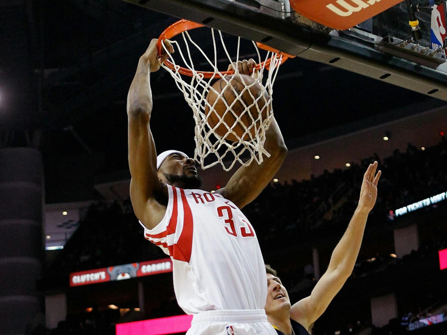 Houston Rockets guard Corey Brewer (33) dunks the ball during the first half Houston's 110-98 win against the Indiana Pacers on Jan 19.