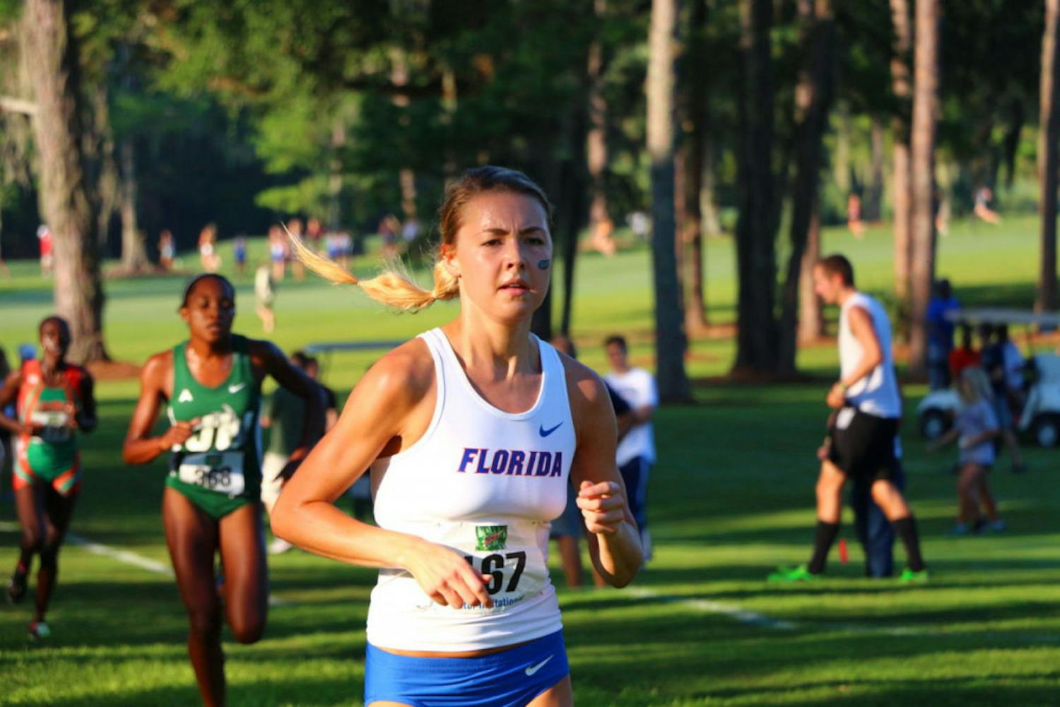 Lauren Perry runs during the 2016 Mountain Dew Gator Invitational on Sept. 24, 2016, at Mark Bostick Golf Course.