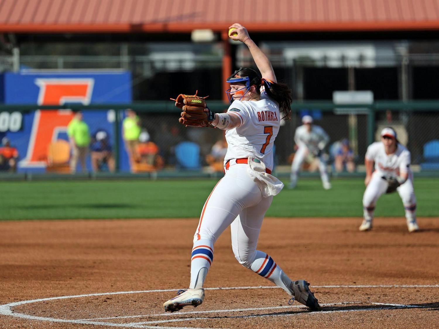 Florida pitcher Keagan Rothrock (7) delivers a pitch during a game against Longwood at Katie Seashole Pressly Stadium in Gainesville, Fla., on Friday, Feb. 20, 2025.