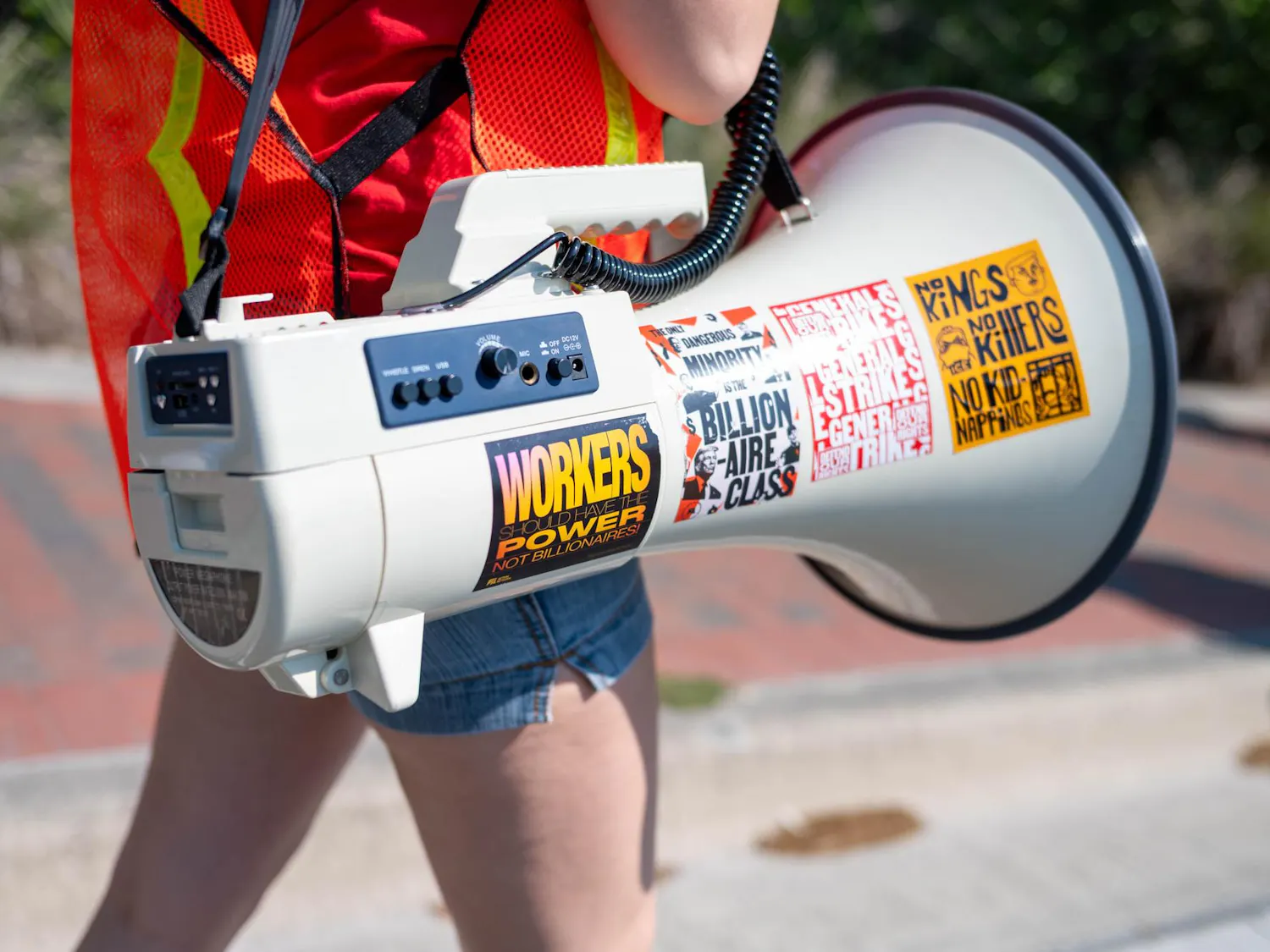 About 2,000 people gathered at Gainesville’s Cora Roberson Park on Saturday to protest the Trump administration. The protest was part of No Kings demonstrations planned across the country — the third since the series began June 14, 2025, and the first of this year.