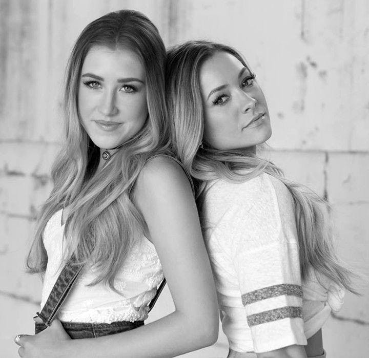 Maddie & Tae