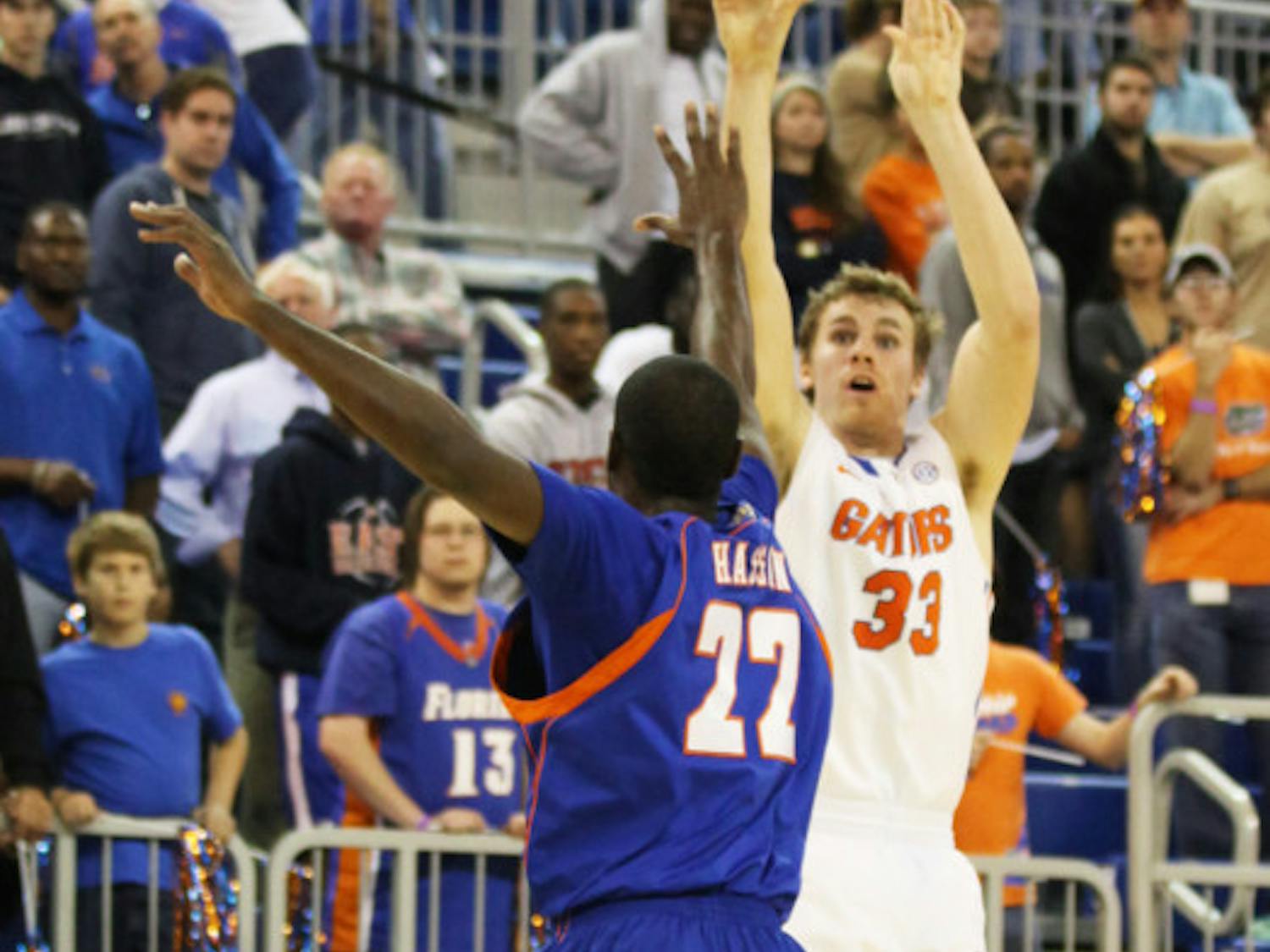 Erik Murphy shoots during Florida’s 58-40 win against Savannah State on Nov. 20 in the O’Connell Center.