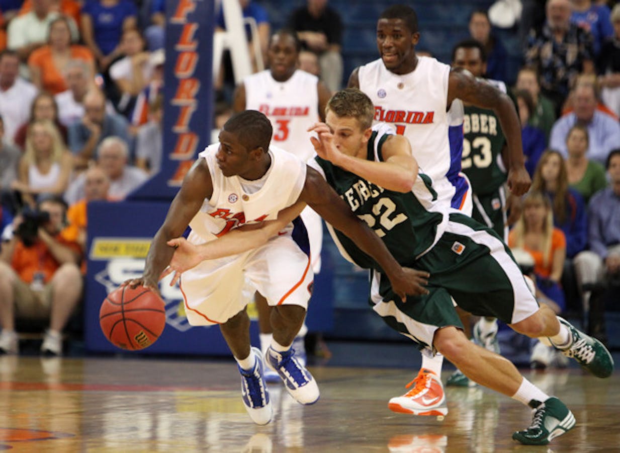 Basketball Vs ber International The Independent Florida Alligator