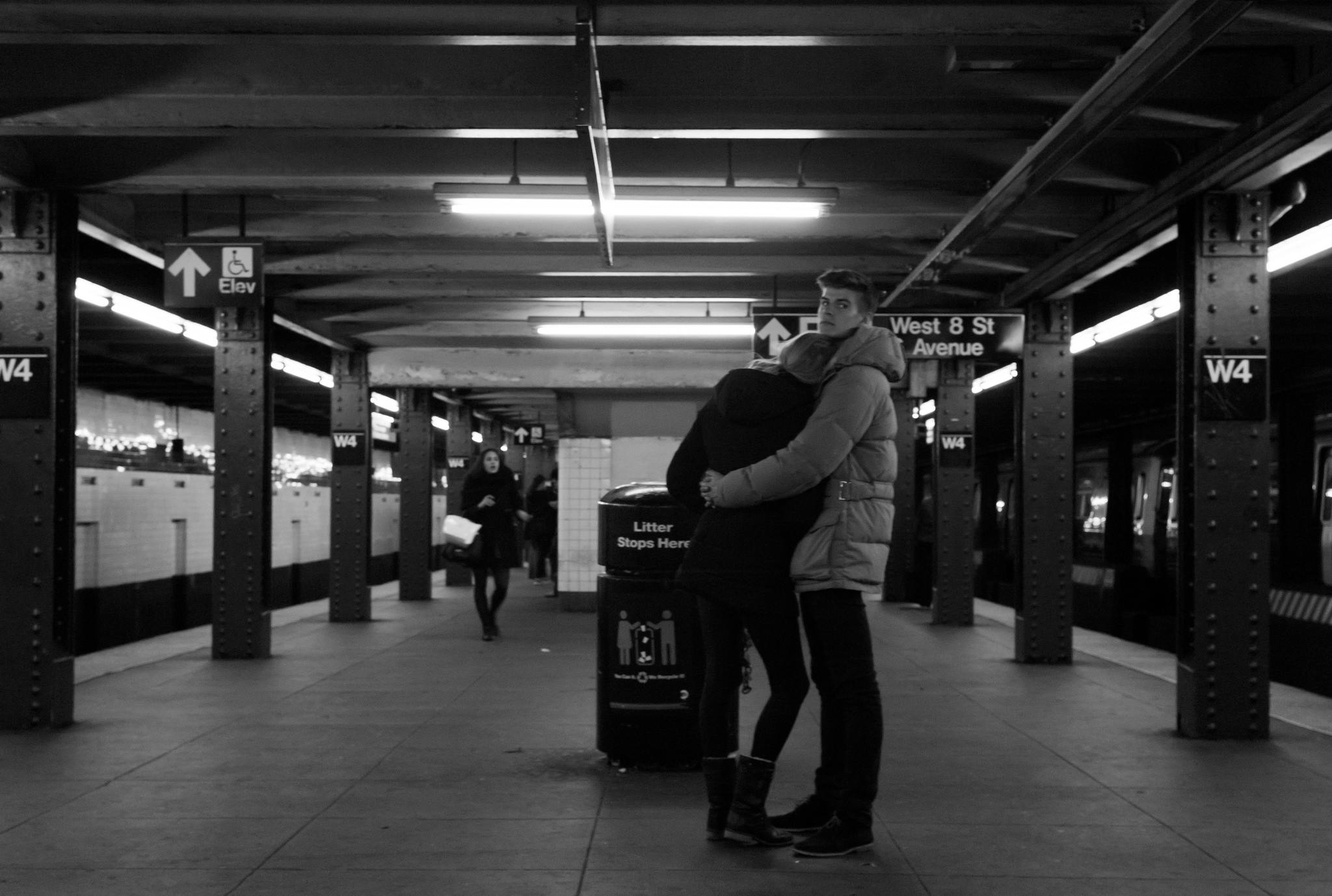 WLGYL: 20 something couple