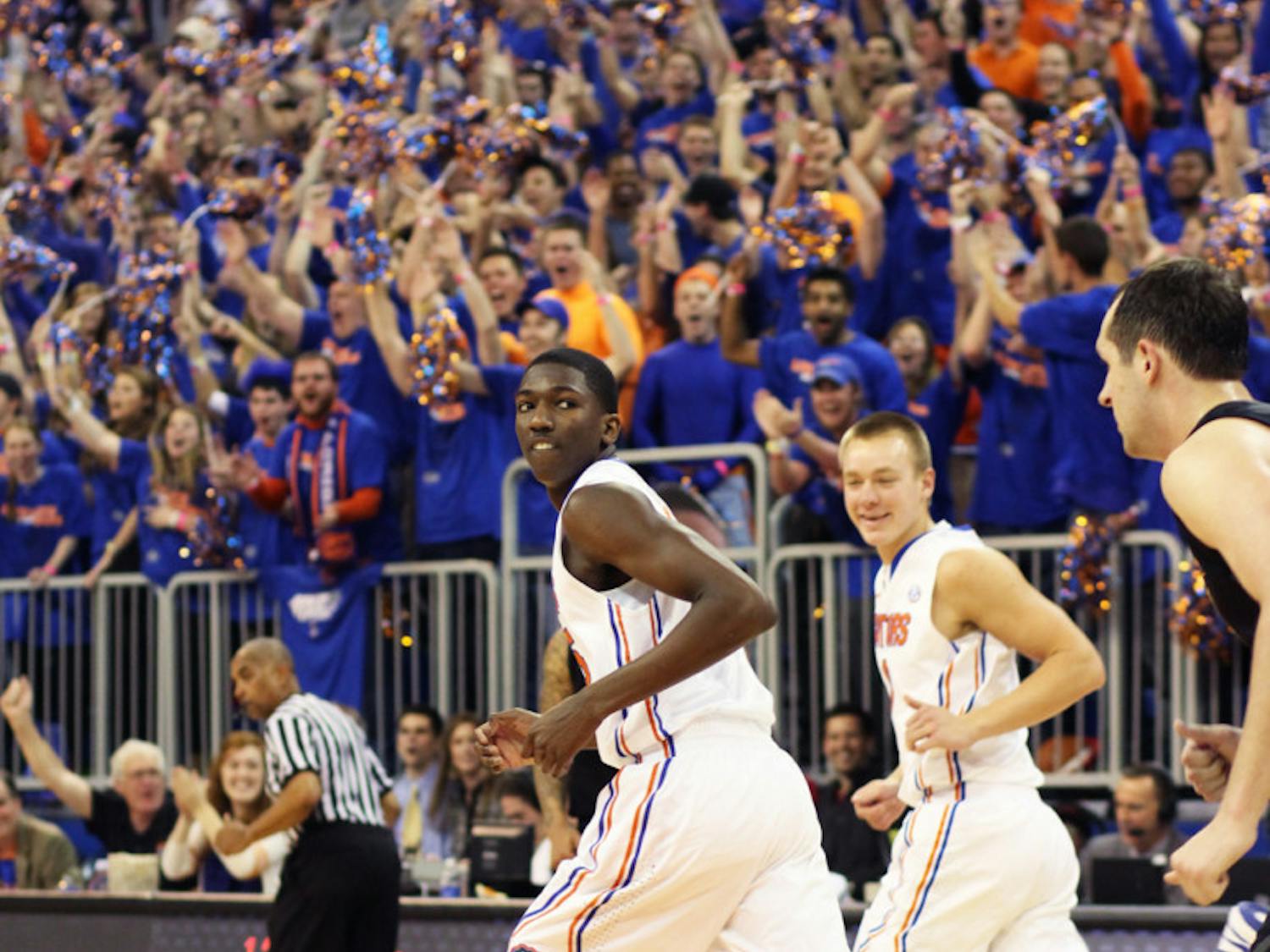 Freshman DeVon Walker runs down the court during Florida’s 83-52 win against Missouri on Jan. 19 in the O’Connell Center. Walker announced Monday he will return to Florida after asking for his release to transfer on May 6.