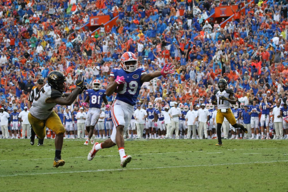 Tyrie Cleveland (89) runs toward the end zone during Florida's 40-14 win over Missouri on Oct. 15, 2016, at Ben Hill Griffin Stadium.
