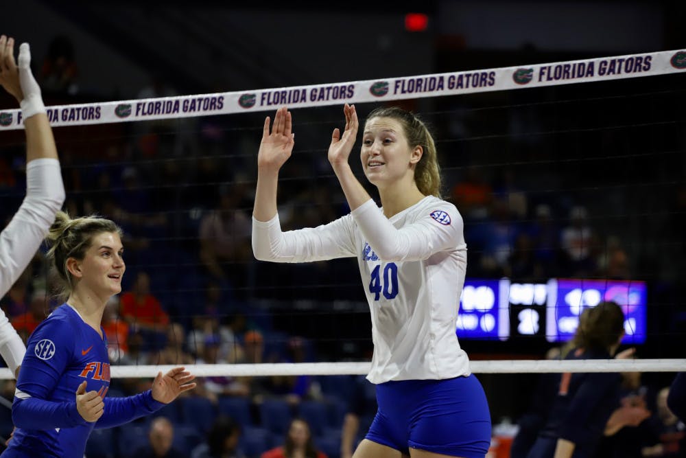 Redshirt junior opposite attacker Holly Carlton is second on Florida’s roster with 107 kills behind sophomore outside hitter Thayer Hall (169). Carlton played a major role on the blocking front in UF’s 3-1 win over Georgia on Sunday afternoon in the O’Connell Center and will be vital in UF’s match at Kentucky on Sunday.