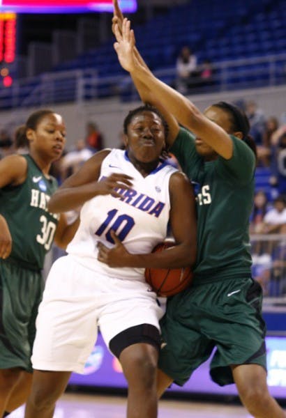 Florida guard Jaterra Bonds ranked second on the Gators with 9.9 points per game last season, but has struggled early on this year.