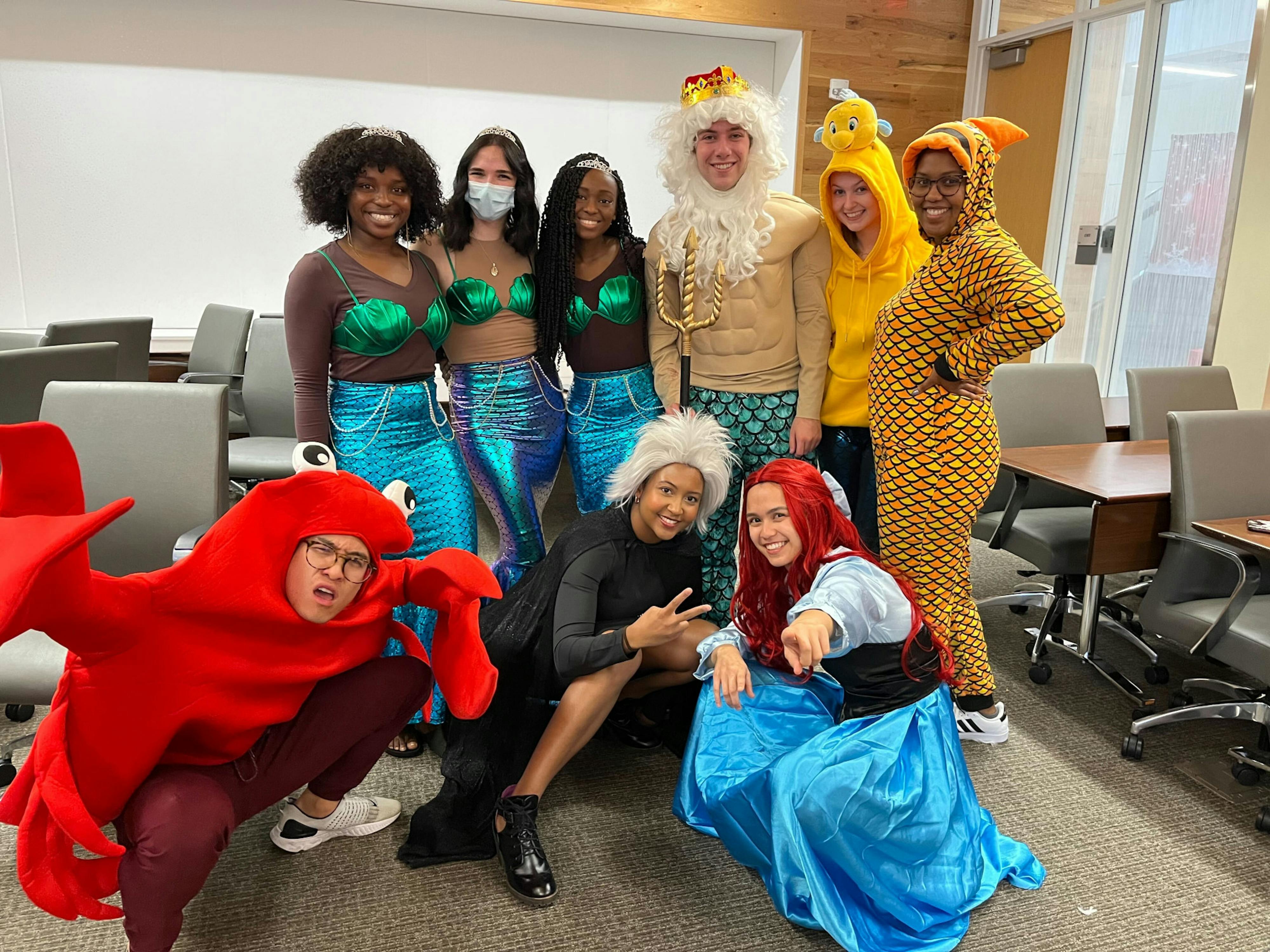 White Coat Company brings laughter, light to children at UF Health Shands Hospital - The Independent Florida Alligator - Vimarsana News