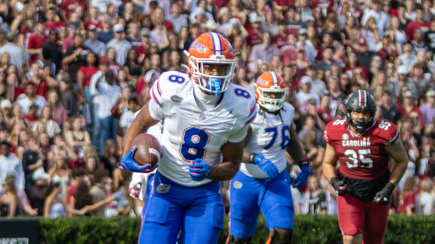 Redshirt freshman tight end Arlis Boardingham runs with the ball in the Gators’ 41-39 win against the South Carolina Gamecocks in Columbia, SC on Saturday, Oct. 14, 2023.