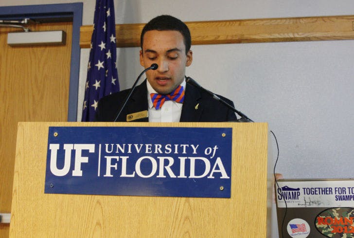 Nightlife Navigators Chairman Cristian Arango gives his final report as chairman at Tuesday’s Student Senate meeting. The One More Block initiative will go into effect in a few weeks.
