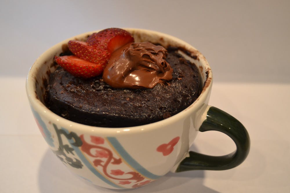 The Starving Gator: Nutella Cake 1