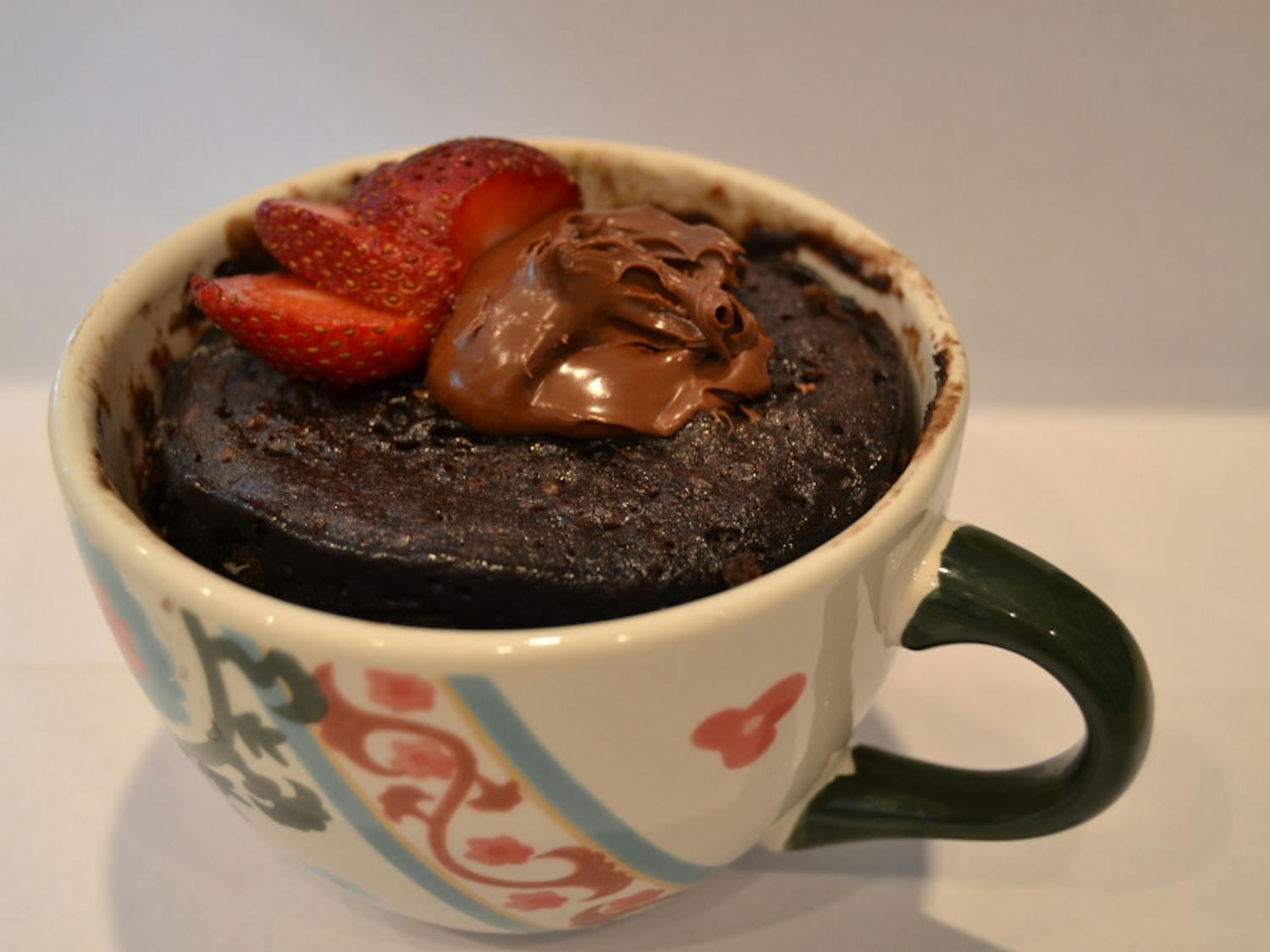 The Starving Gator: Nutella Cake 1