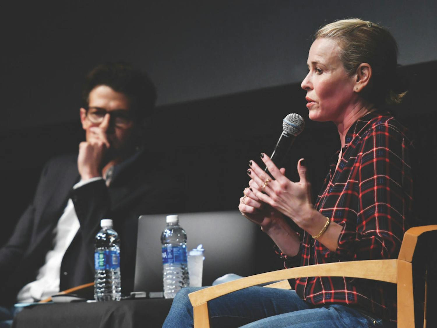 Chelsea Handler speaks at an event hosted by Accent Speakers Bureau and UF’s Jewish Student Union on Monday evening. The discussion was moderated by MSNBC correspondent Jacob Soboroff. 