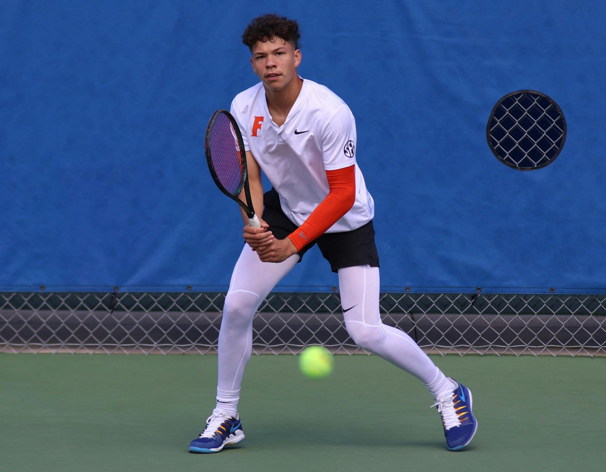 Florida’s Ben Shelton prepares to hit a ball against Auburn on Feb. 21, 2021. Shelton helped his team reach the Sweet 16 in a Saturday victory over Miami.