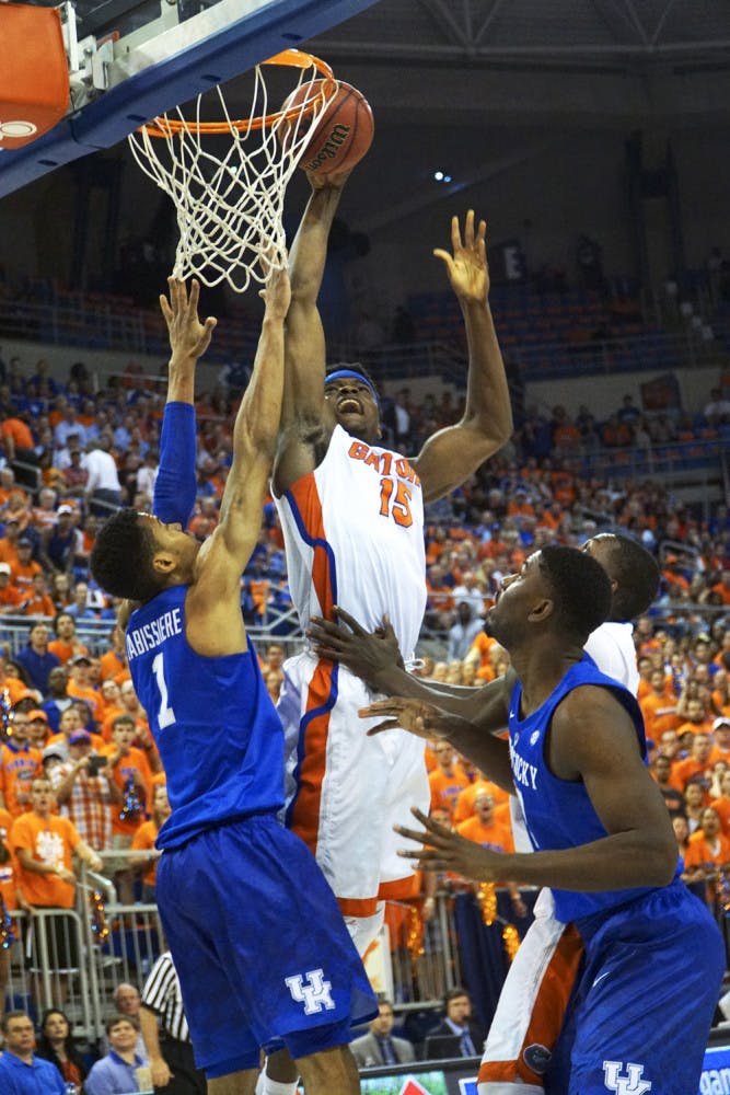 John Egbunu dunks during Florida's 88-79 loss to Kentucky on March 1, 2016, in the O'Connell Center.