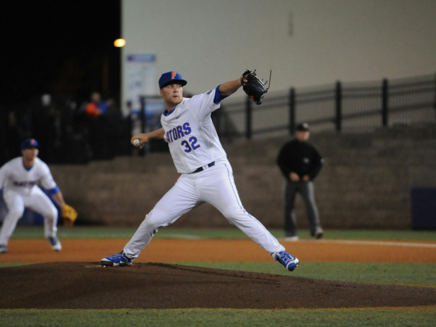 Logan Shore pitches during Florida's 4-2 win against Florida Gulf Coast on Feb. 19, 2016, at McKethan Stadium.
