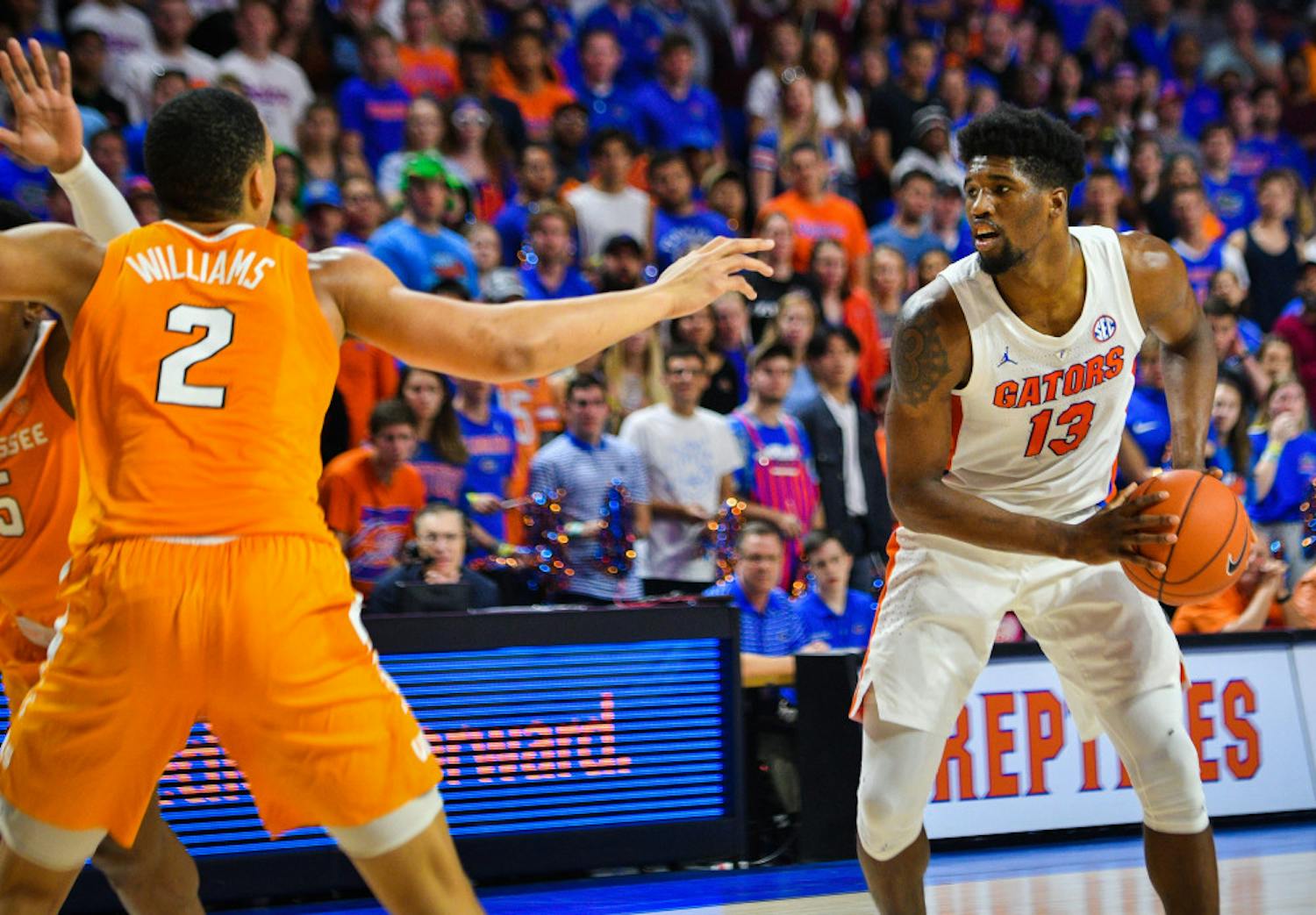 Florida center Kevarrius Hayes scored 11 points on 3-of-4 shooting on Tuesday against Auburn. 