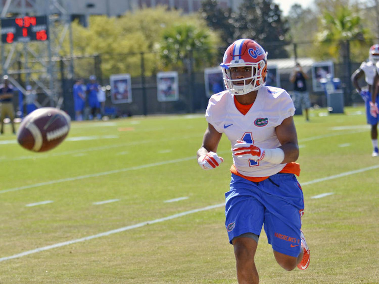 Vernon Hargreaves III runs to catch a ball during practice at Donald R. Dizney Stadium.