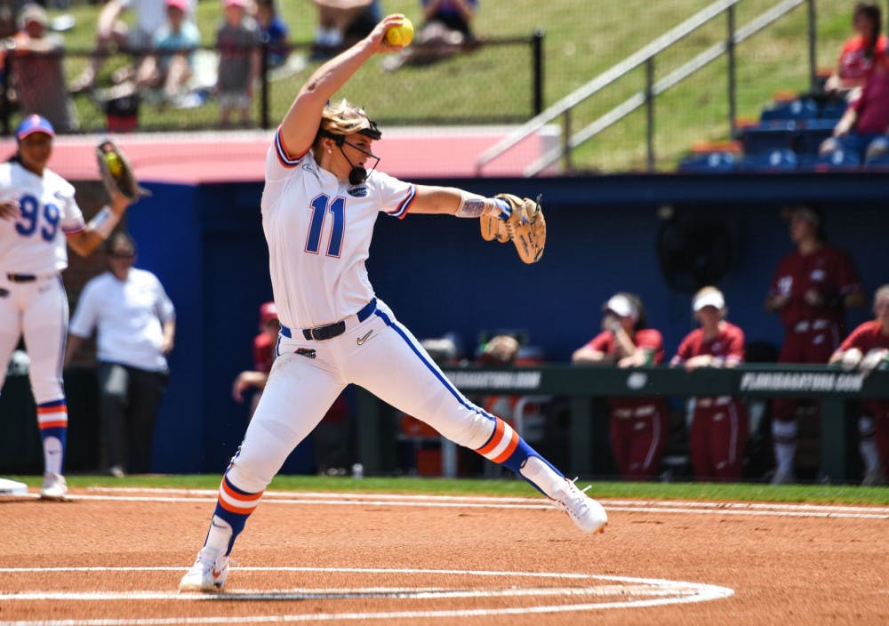 Kelly Barnhill threw a complete game in Sunday's 3-1 victory over Arkansas. She allowed two hits and struck out eight batters.
&nbsp;