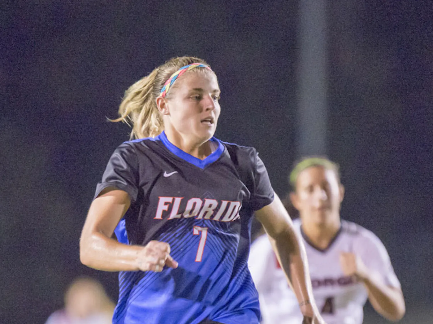 Savannah Jordan dribbles the ball during Florida's 2-1 win against Georgia at James G. Pressly Stadium.